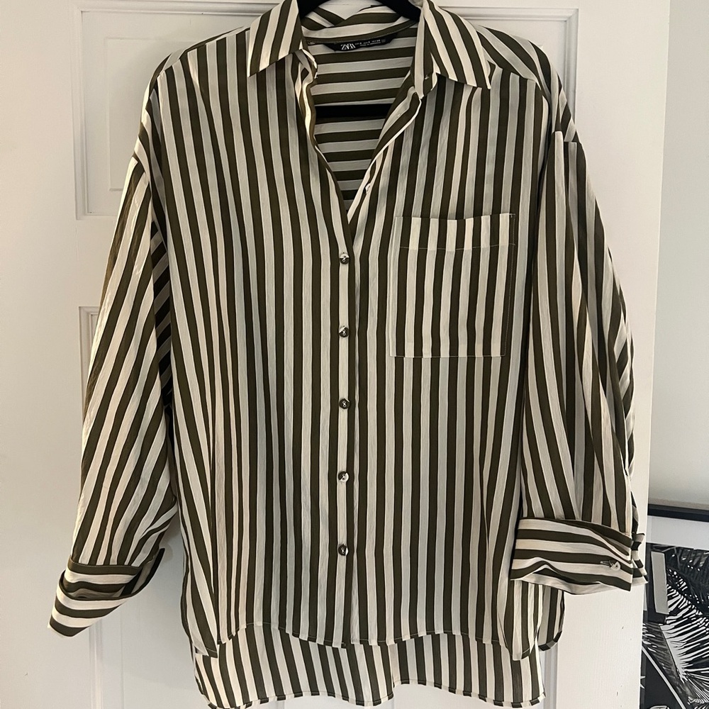 Zara women’s oversized green and White stripe button down shirt